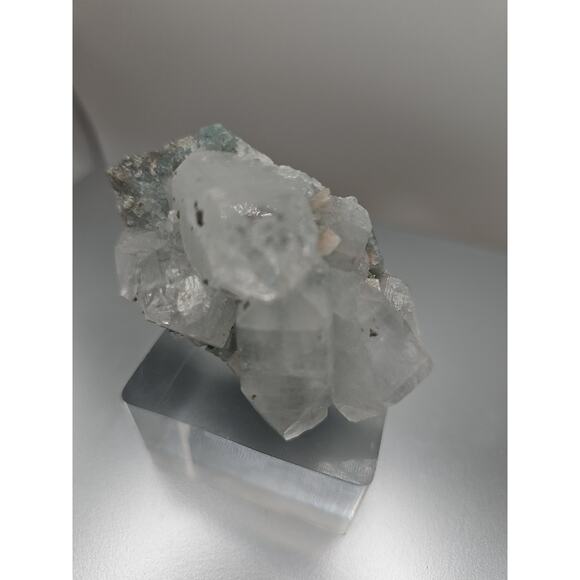 Apophyllite crystal specimen 108grams - Picture 14 of 14